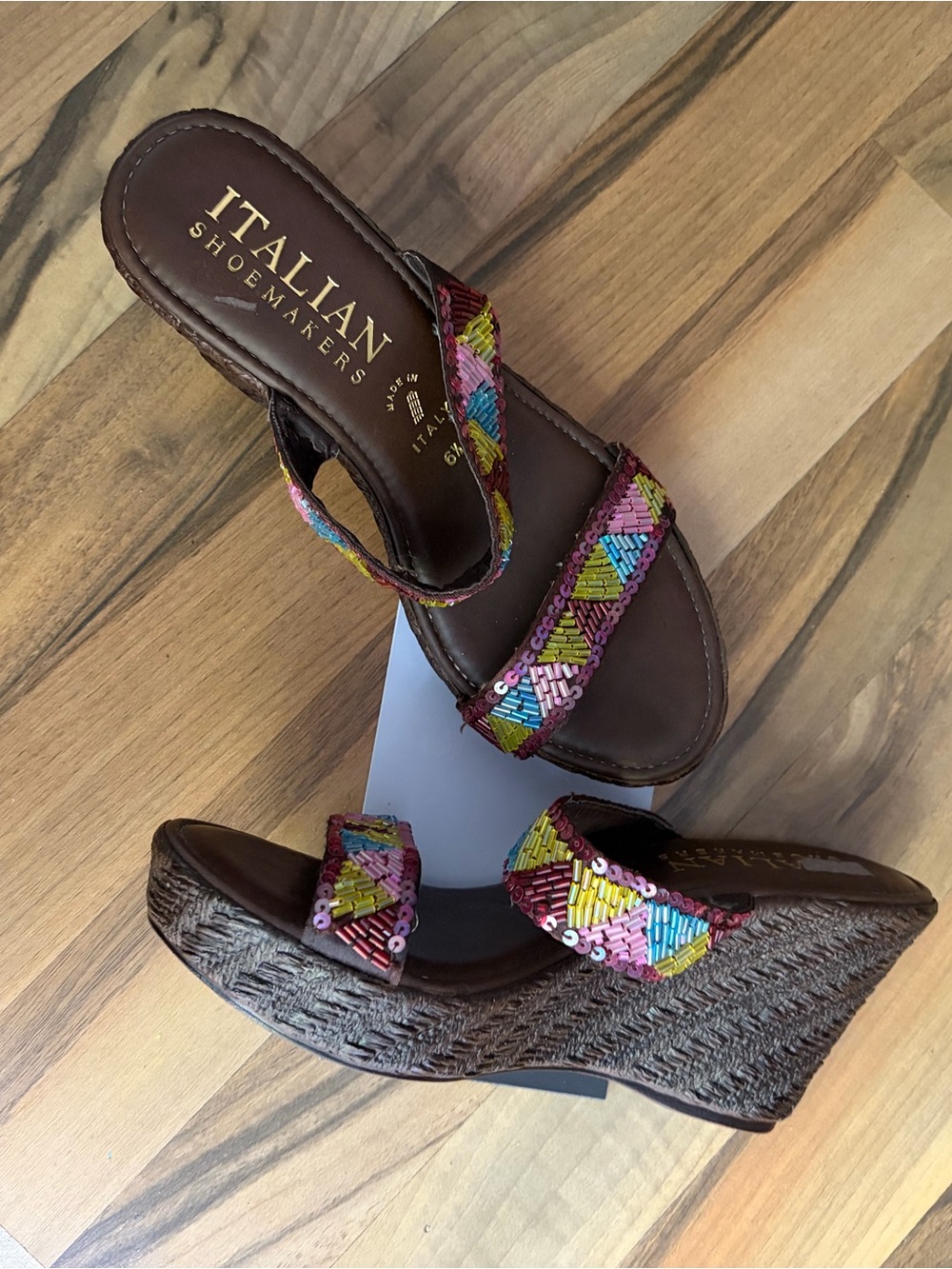 Italian Shoemakers Lightweight Brown Wedge Sandals Sequin Straps, 6.5, Like New